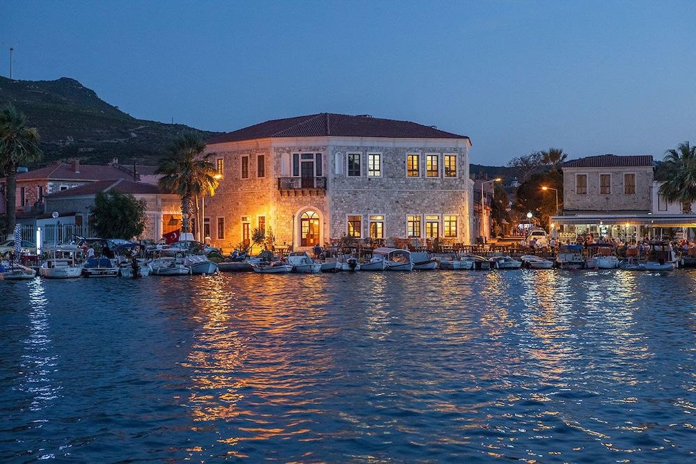 La Petra Hotel Izmir Exterior foto
